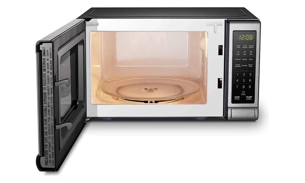 BLACK+DECKER EM720CB7 Digital Microwave